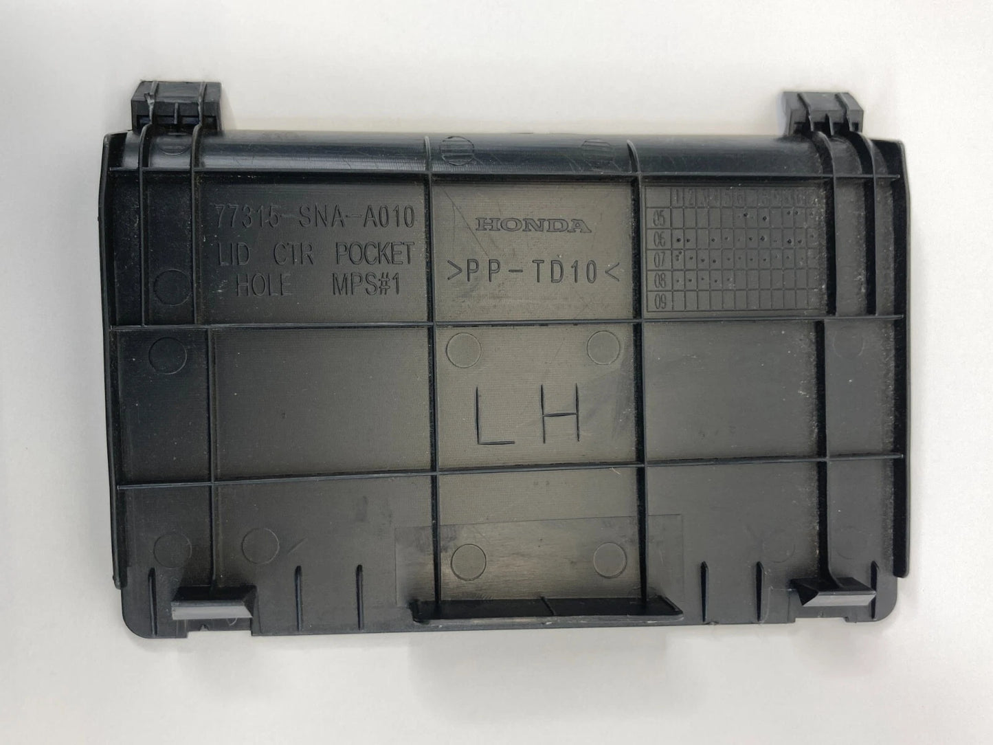 06-11 HONDA CIVIC DASH CENTER POCKET HOLE ACCESS COVER CAP TRIM 77315-SNA-A010