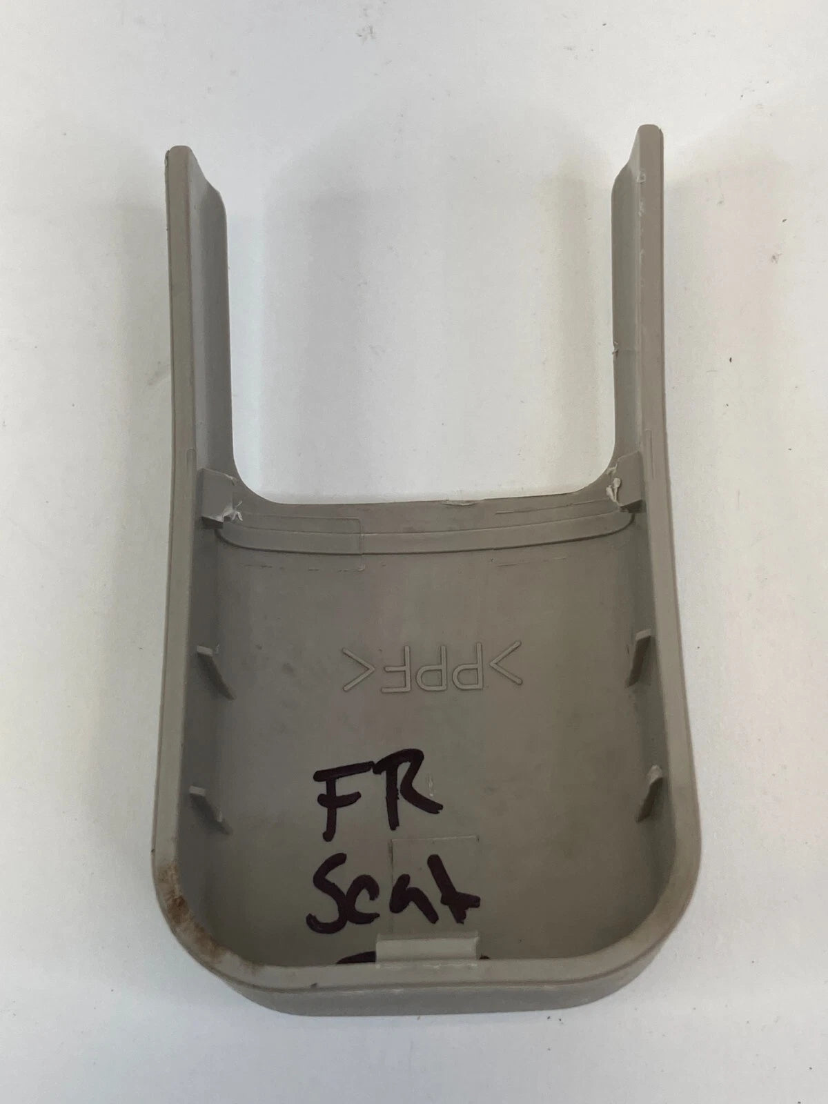 2006-2008 HYUNDAI SONATA SEDAN 4-DR FRONT RIGHT SEAT TRACK CAP END COVER OEM