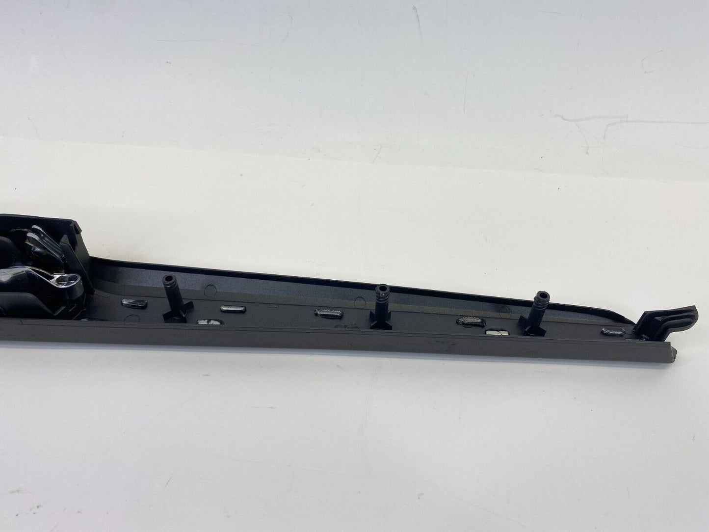 13-16 Ford Fusion Rear Left Side Interior Door Handle W/ Bezel Trim DS7318C927AA