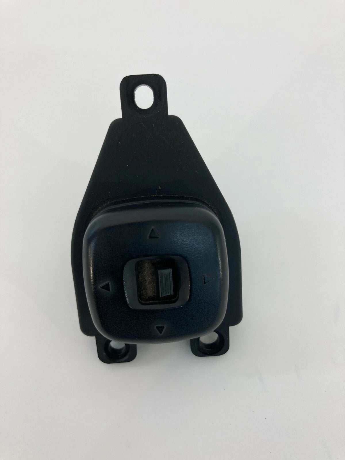 2004-2009 MAZDA 3 MAZDA3 FRONT LEFT DOOR POWER MIRROR CONTROL SWITCH BJ0E-66-600