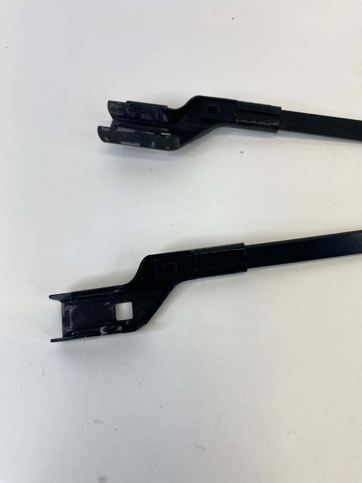 2011-2018 Volvo S60 XC70 V60 Windshield Wiper Blade Arm Set Assy 30753504 OEM