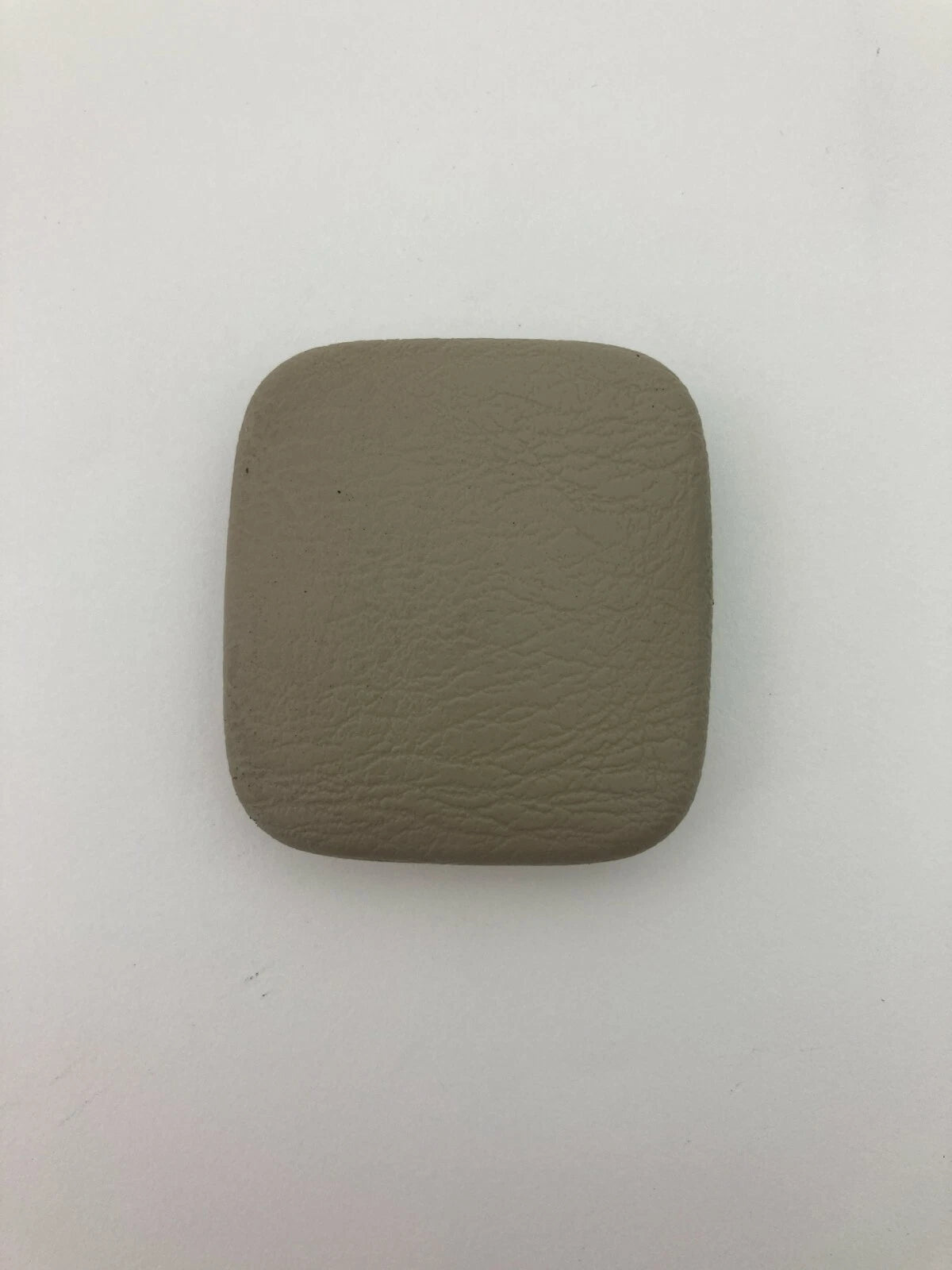 98-05 LEXUS GS300 LEXUS GS400 FRONT LEFT OR RIGHT SEAT BELT RETRACTOR CAP COVER