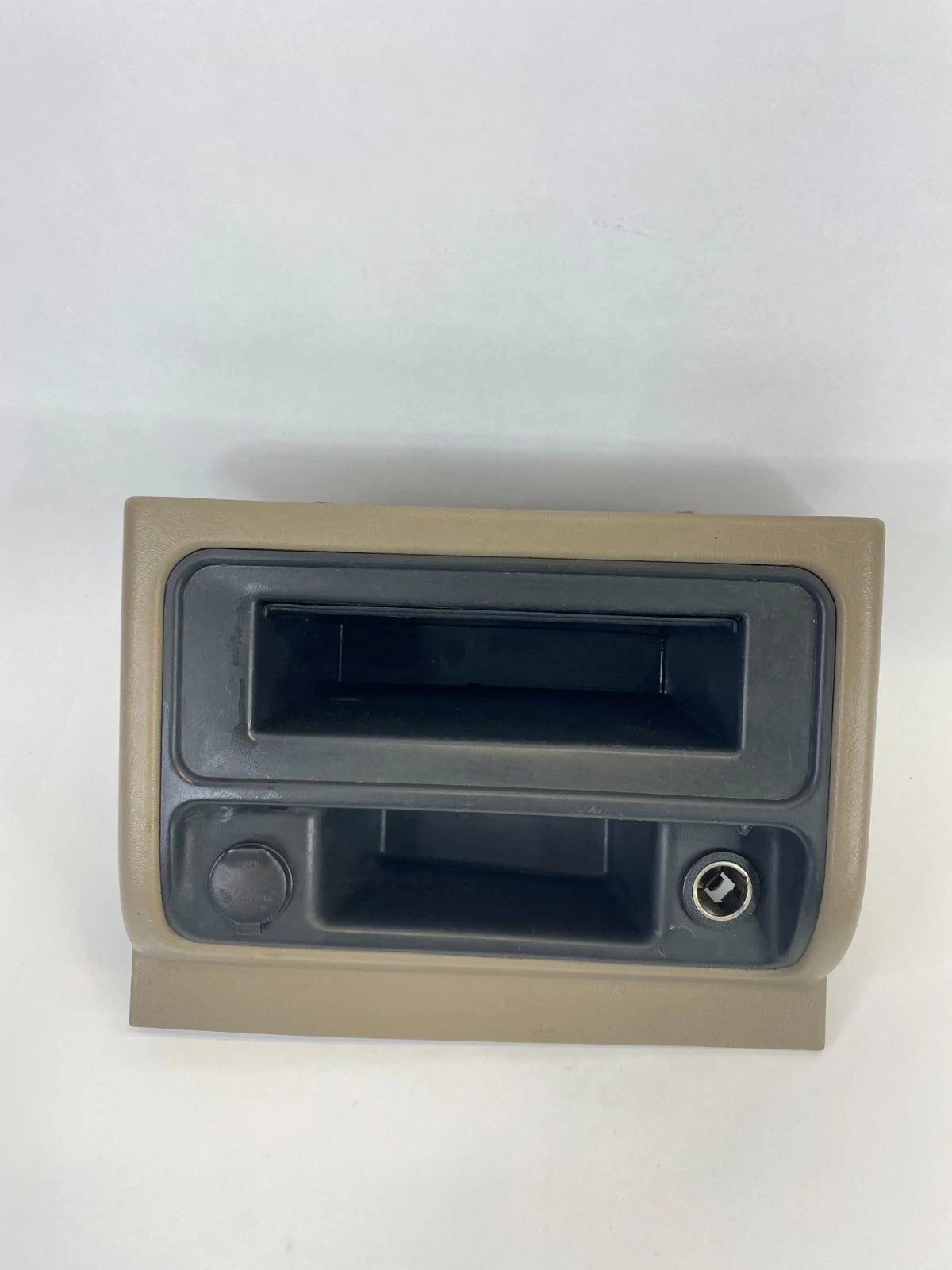 2003-2006 CHEVROLET TAHOE SIERRA YUKON DASH CENTER CUBBY INSERT STORAGE OEM