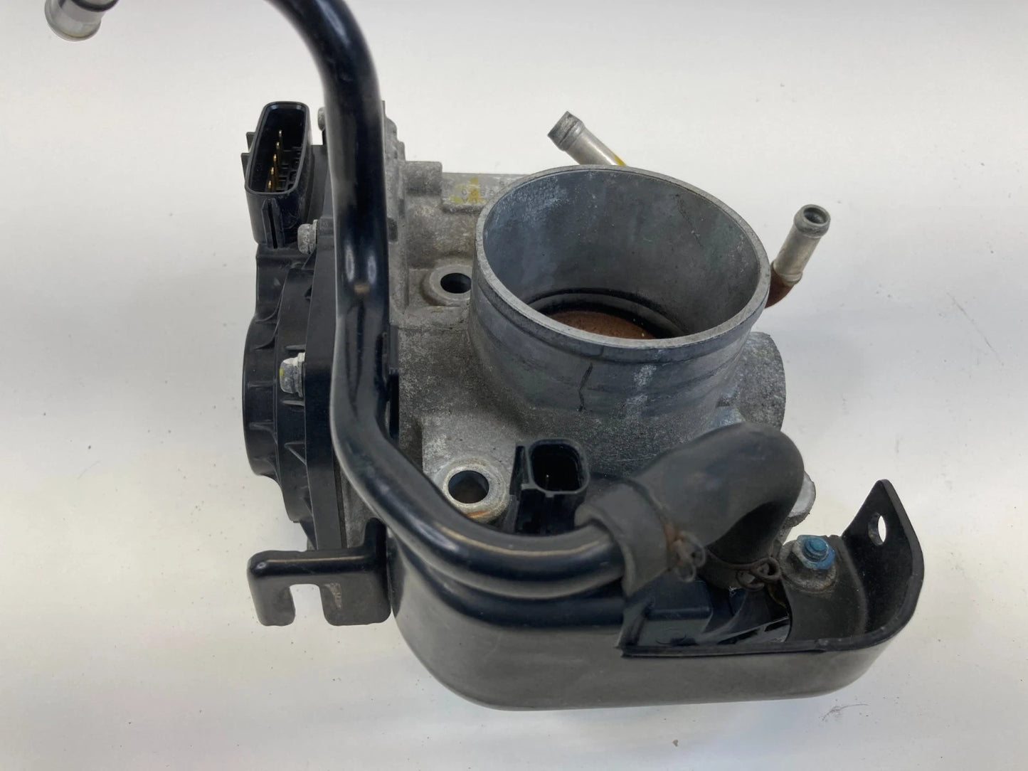 2007 2008 HONDA FIT 1.5L THROTTLE BODY THROTTLE VALVE OEM