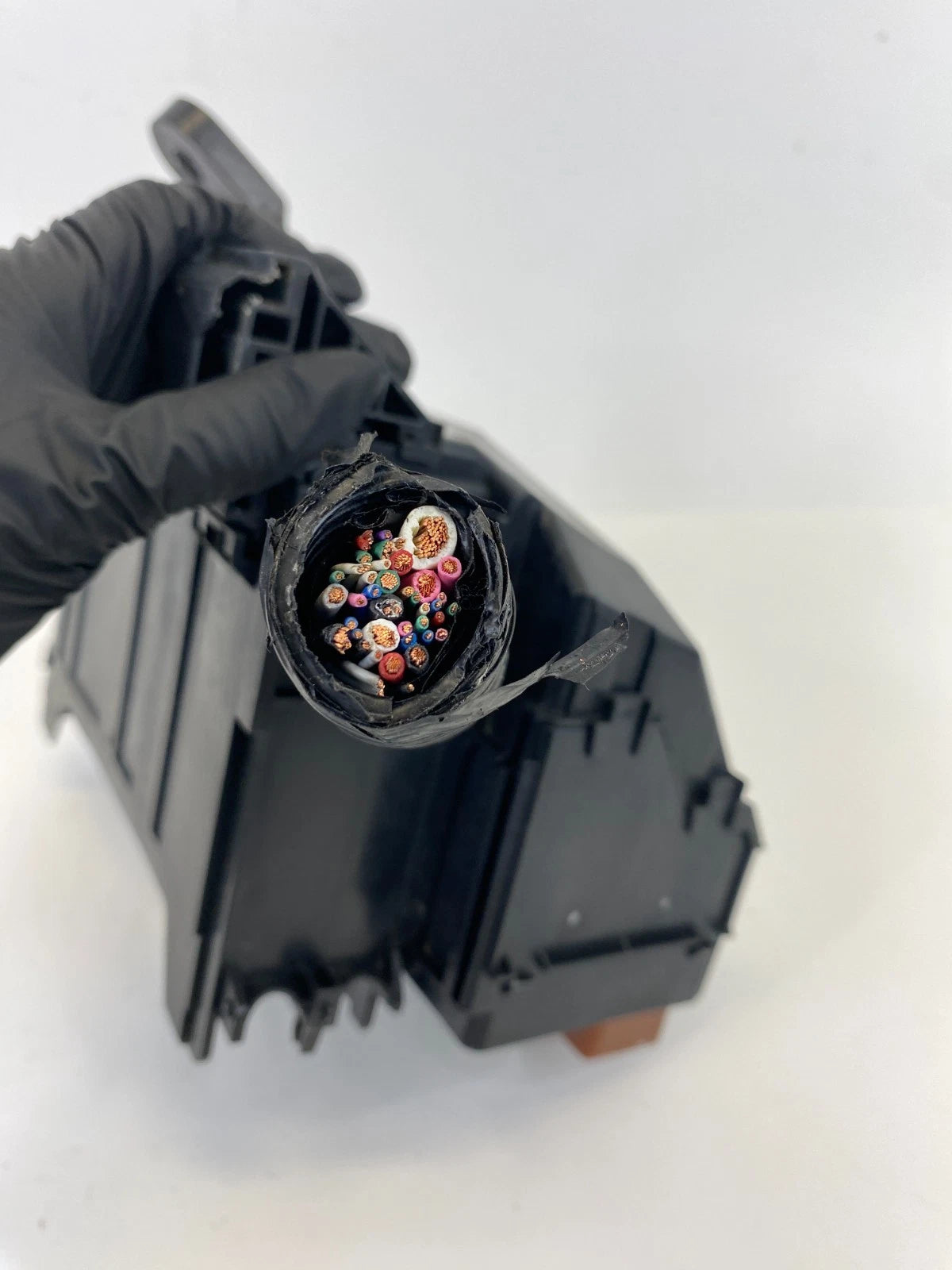 2013-18 Altima 13-25 Murano Pathfinder 2.5L Engine Fusebox & Relay Control Unit