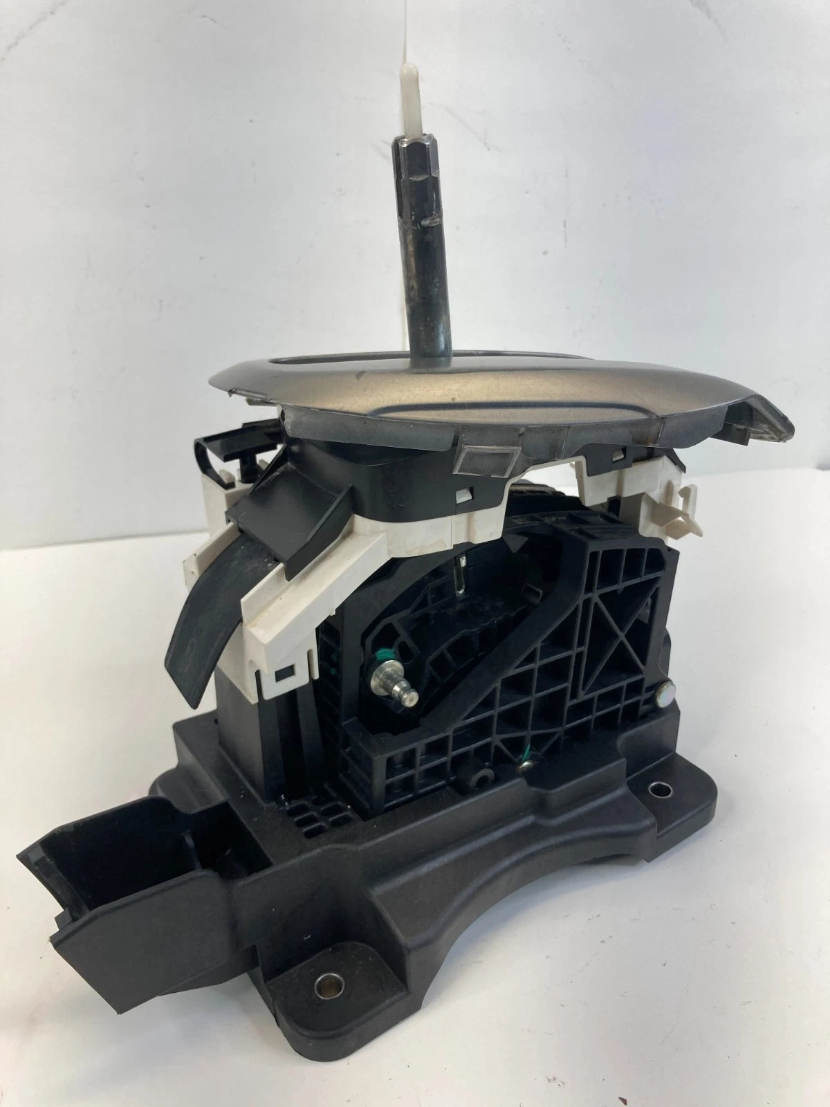 12-16 CHEVROLET SONIC A/T AUTOMATIC FLOOR GEAR SHIFTER SHIFT LEVER 164176366 OEM