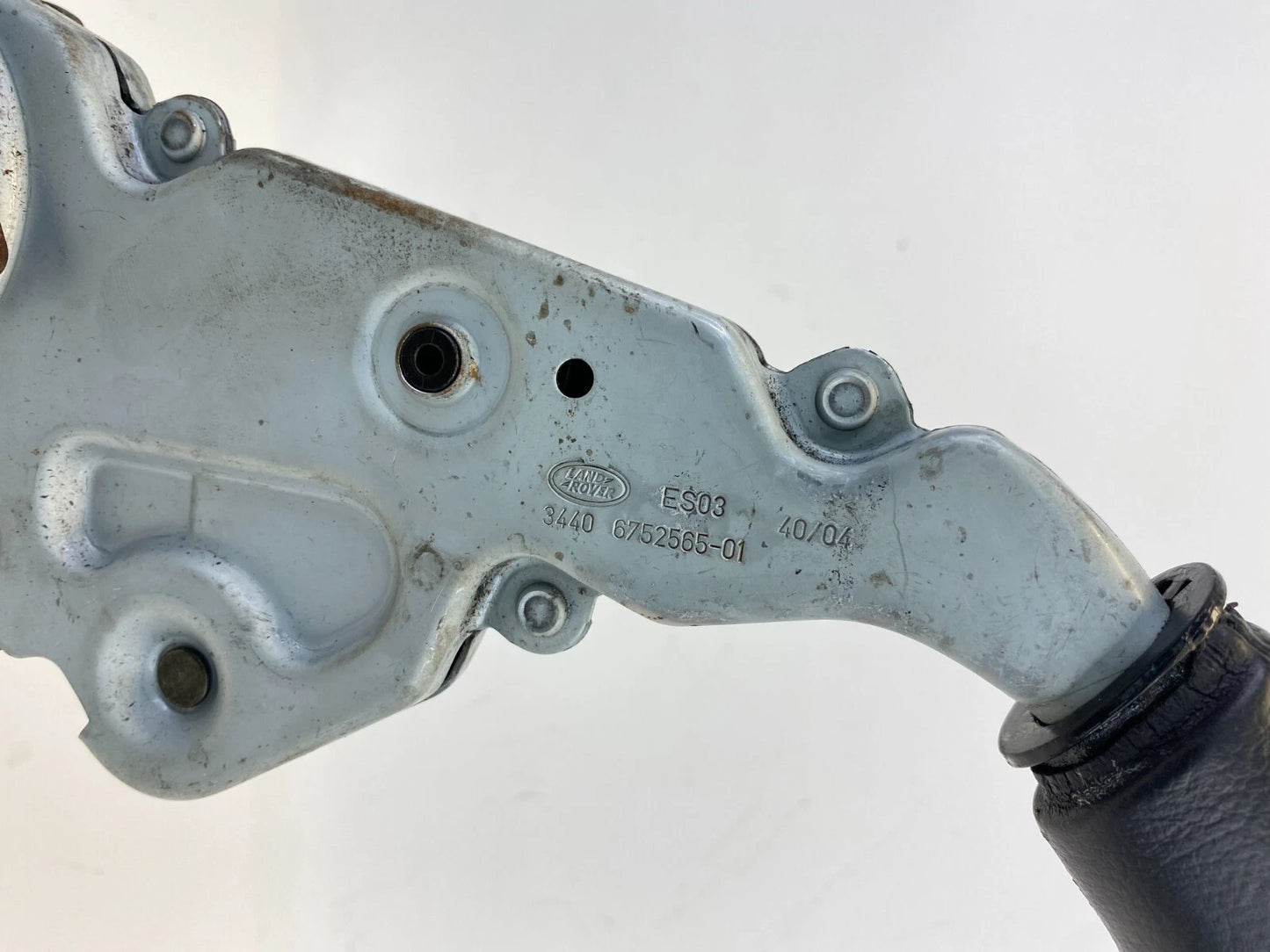 2004-2006 LAND ROVER RANGE ROVER EMERGENCY PARKING BRAKE HANDLE LEVER ASSY OEM