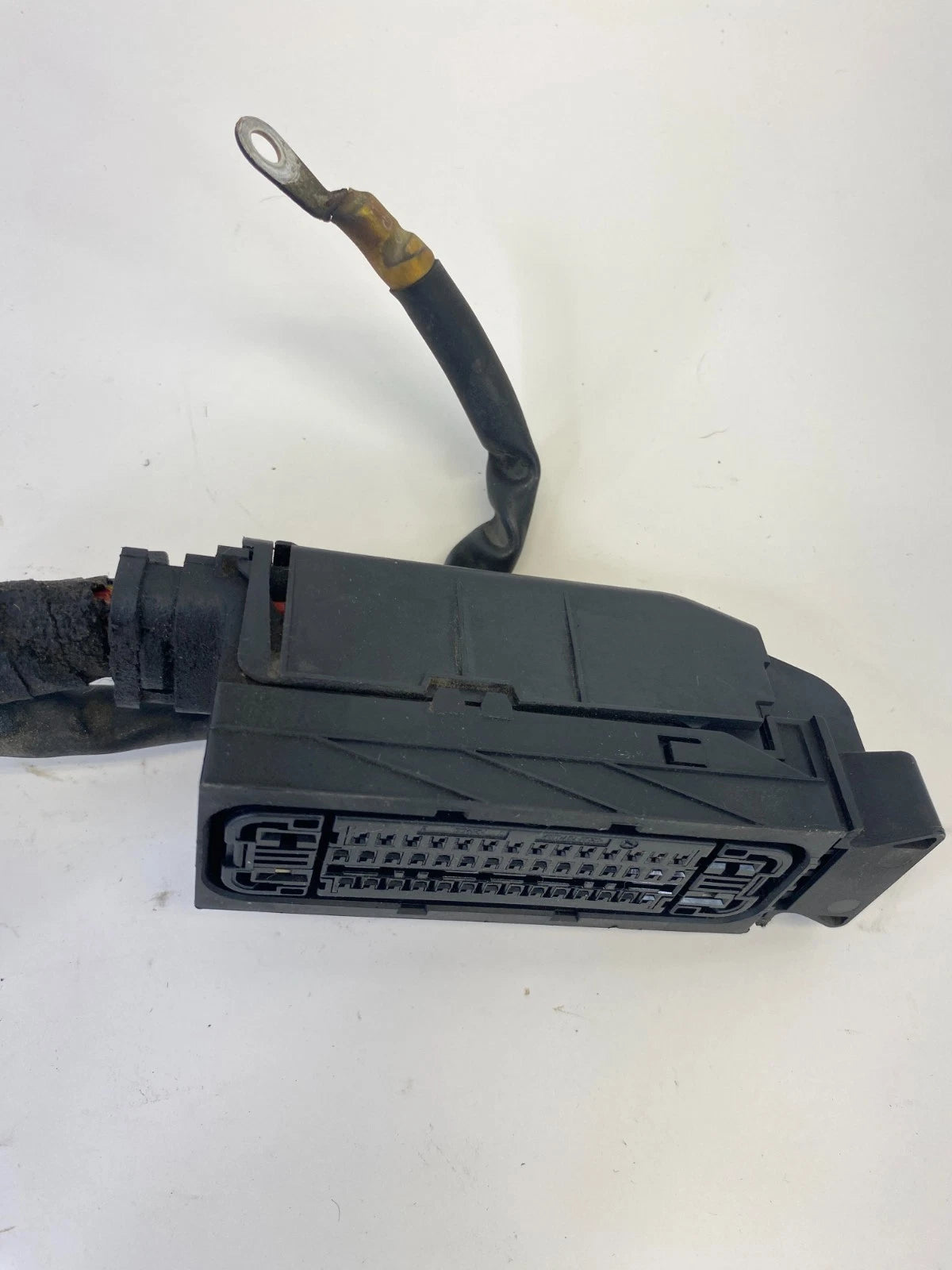 2001-2005 MERCEDES-BENZ C240 ABS PUMP CONNECTOR HARNESS PIGTAIL OEM A2035405809