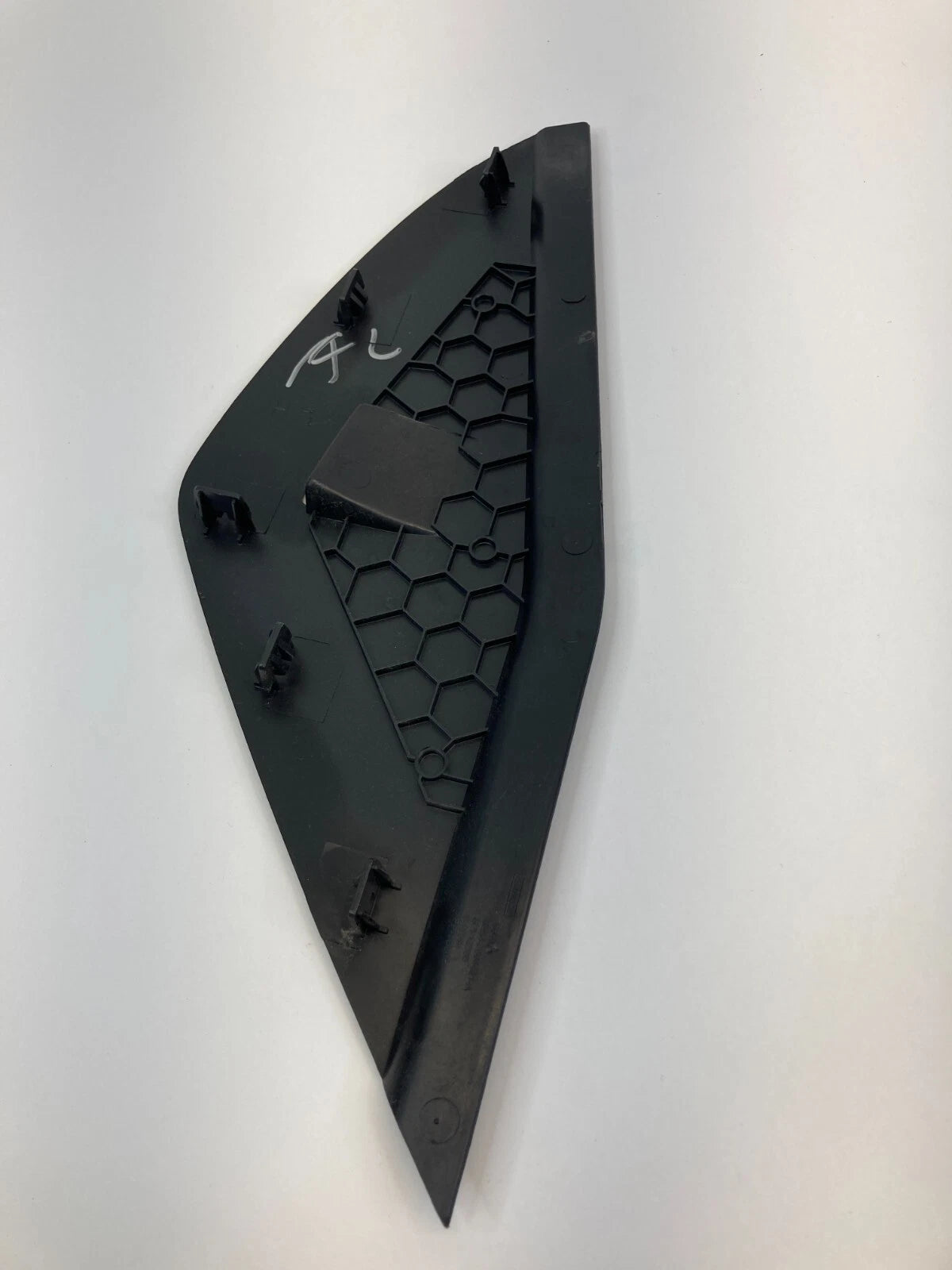 2008-2012 FORD ESCAPE FRONT LEFT SIDE DASH END CAP TRIM COVER 8L84-7804481-A