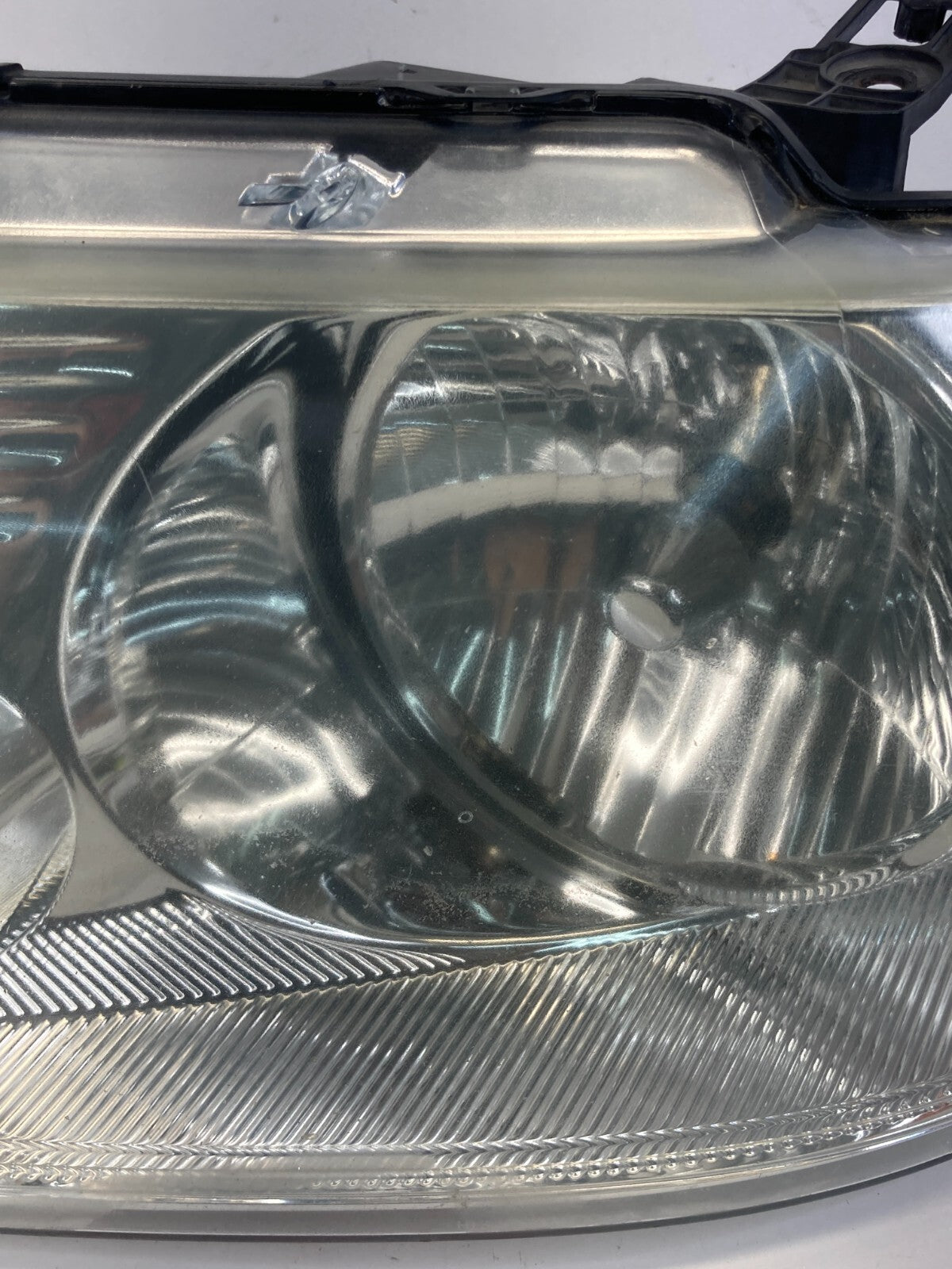 2004-2008 Ford F-150 Left Driver Headlight Light Headlamp Halogen 44ZH-1640D OEM