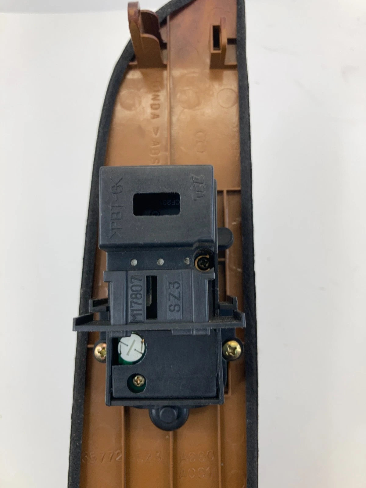1999-2004 ACURA RL REAR LEFT BACK DOOR WINDOW CONTROL SWITCH 35772-SZ3-A000 OEM