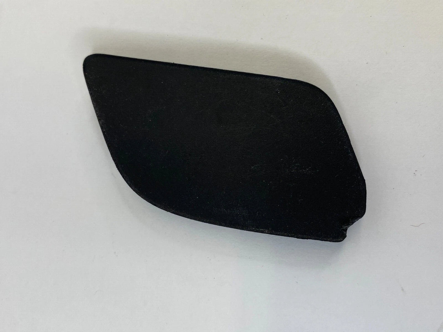 2010-2017 CHEVROLET CHEVY EQUINOX FRONT RIGHT HANDLE SCREW COVER BEZEL 13577266
