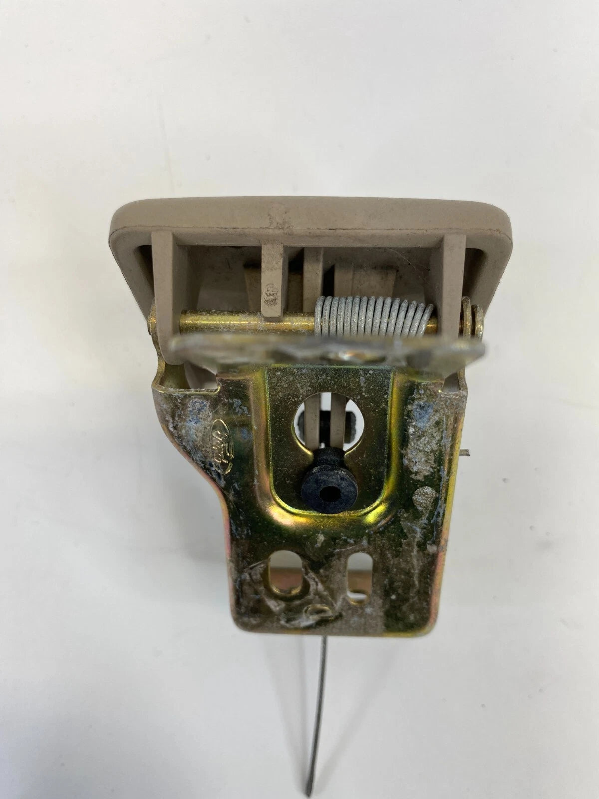 2003 2004 2005 2006 FORD EXPEDITION DASH PARKING EMERGENCY BRAKE RELEASE HANDLE