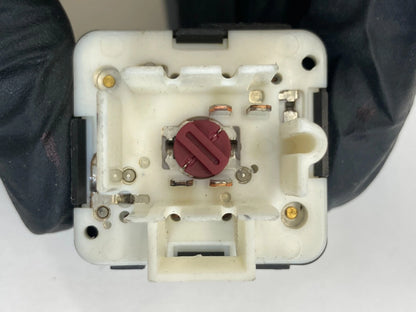 2001-2005 PONTIAC GRAND AM FRONT RIGHT SIDE DOOR LOCK CONTROL SWITCH 22624806