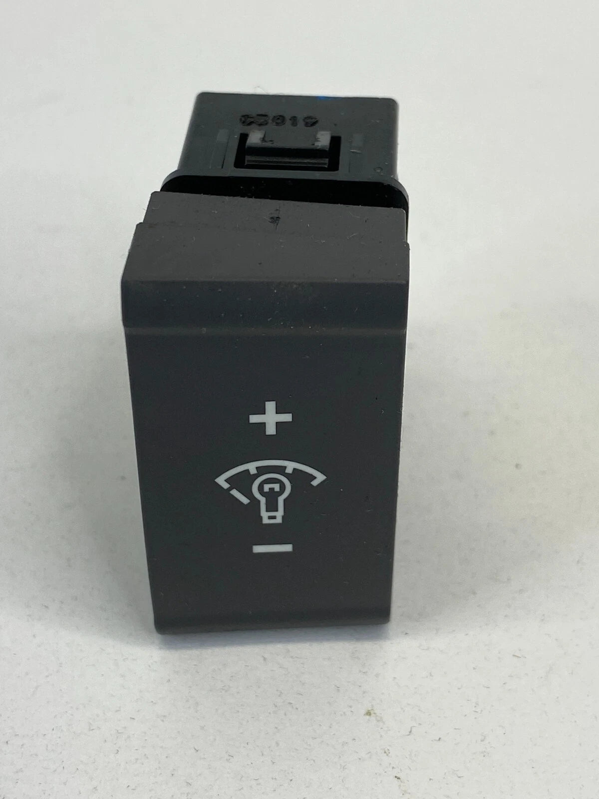 2011-2016 HYUNDAI ELANTRA DASH INSTRUMENT LIGHT RHEOSTAT BUTTON SWITCH OEM