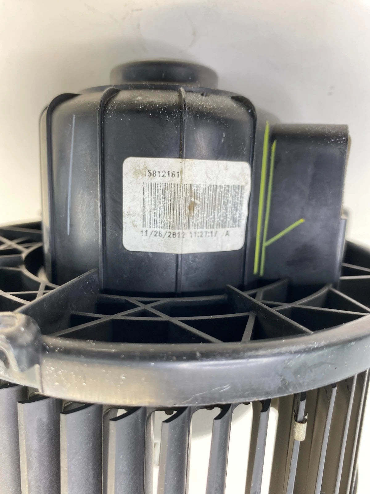 2006-2017 CHEVROLET EQUINOX HVAC HEATER BLOWER MOTOR ASSEMBLY 15812181 OEM