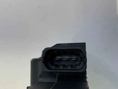 2001 02 03 04 2005 MERCEDES BENZ C240 SEDAN 2.6L V6 A/T ENGINE IGNITION COIL