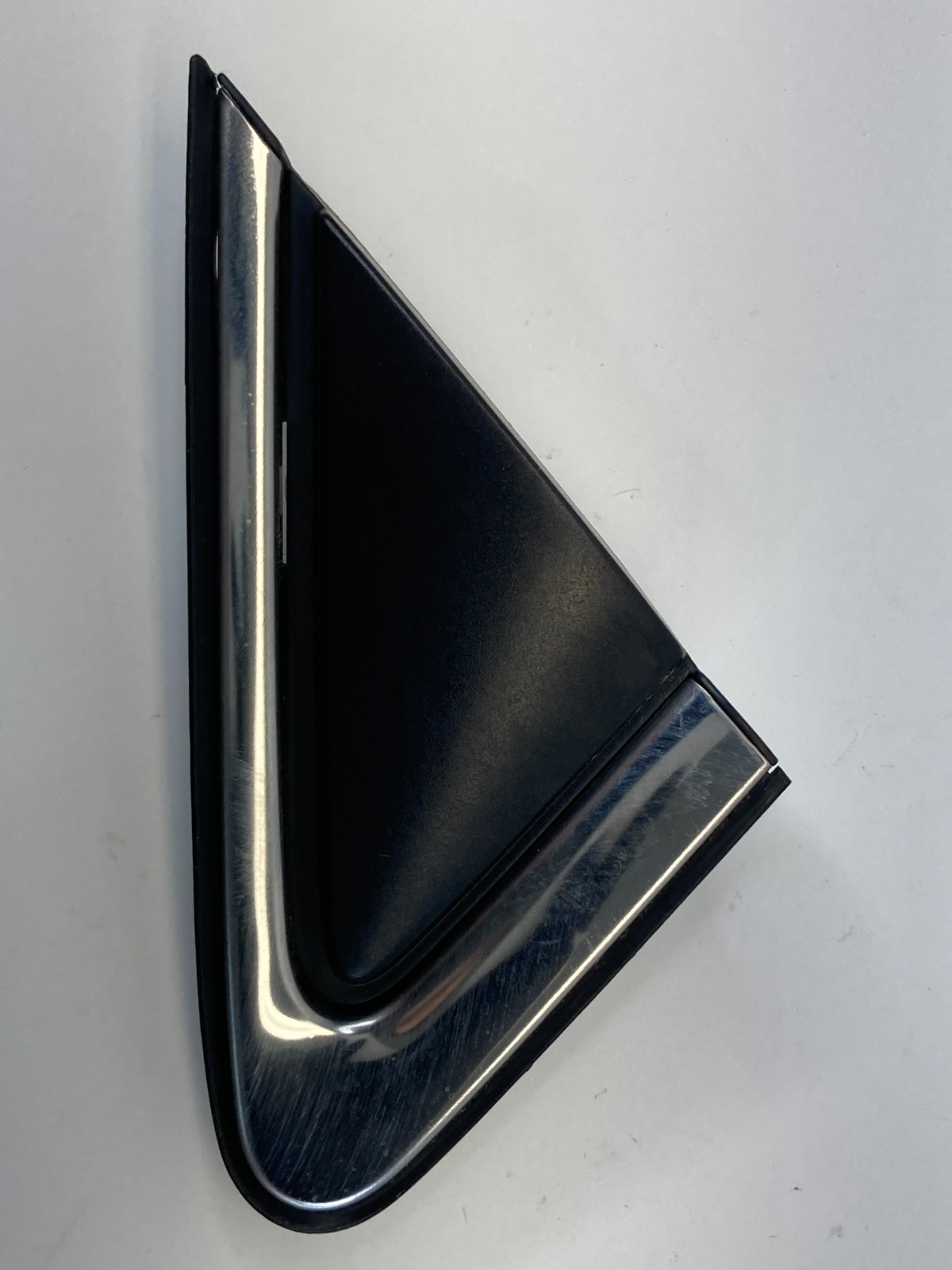 2013-2019 Nissan Sentra Front Left Side EXTERIOR Fender Mirror Trim Cover Bezel