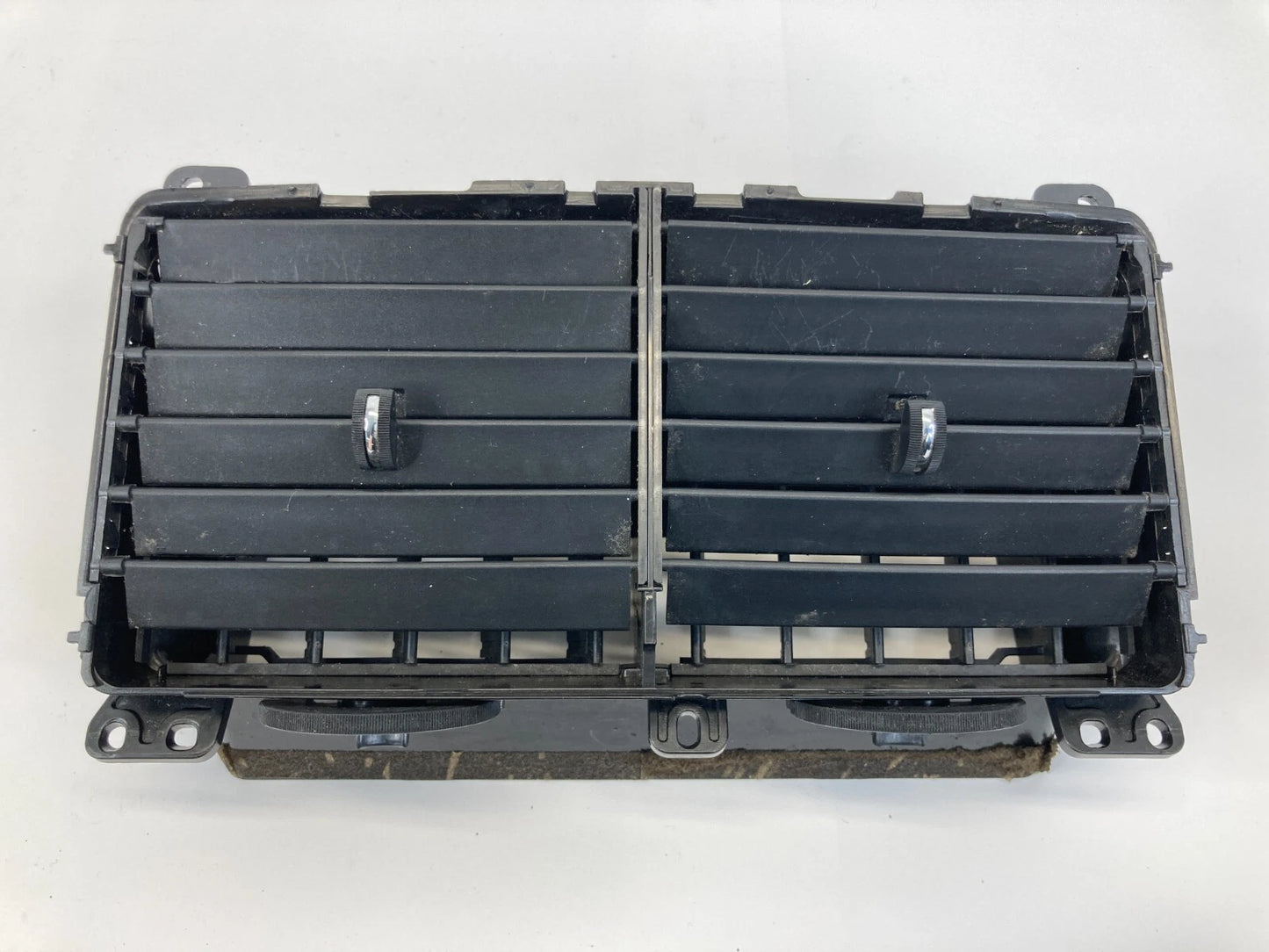2009 2010 DODGE JOURNEY CENTER DASH A/C HEATER AIR VENT GRILLE 1GP11TRMAA OEM