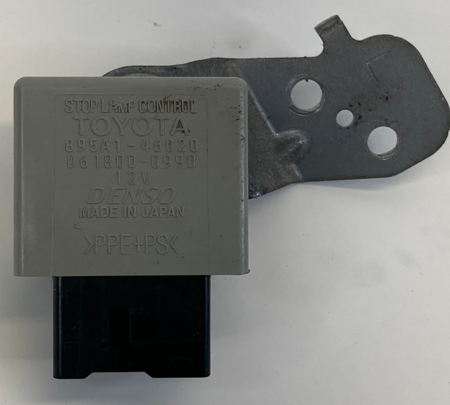 2009 09 Toyota Prius Stop Lamp Control Relay Module 895A1-46020 OEM
