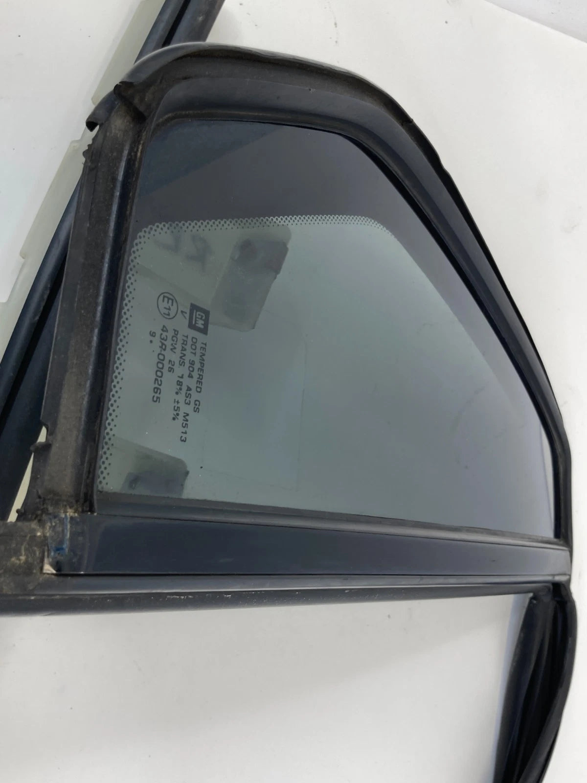 2010-2017 GMC Terrain Rear Right Side Door Vent Window Glass E1143R-000265 OEM