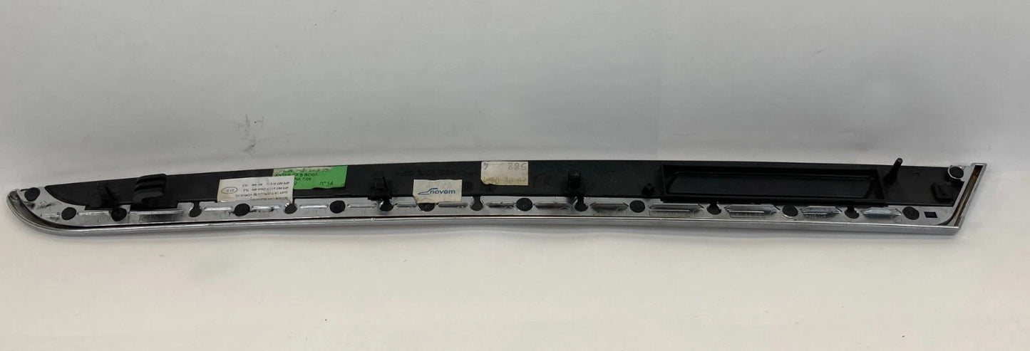 2006-2011 AUDI A6 FRONT RIGHT PASSENGER SIDE DOOR TRIM MOLDING BEZEL 4F0867410F