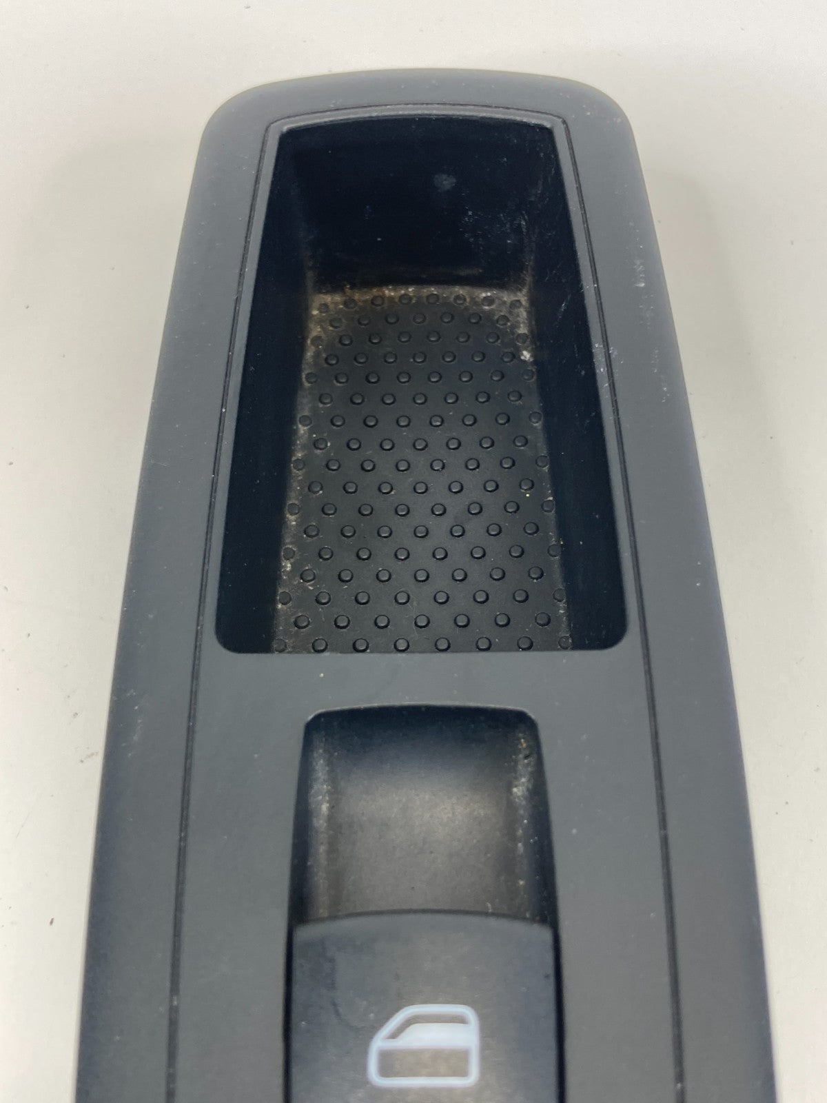 2015-2017 Chrysler 200 Front Right Side Power Window Control Switch 68268251AA