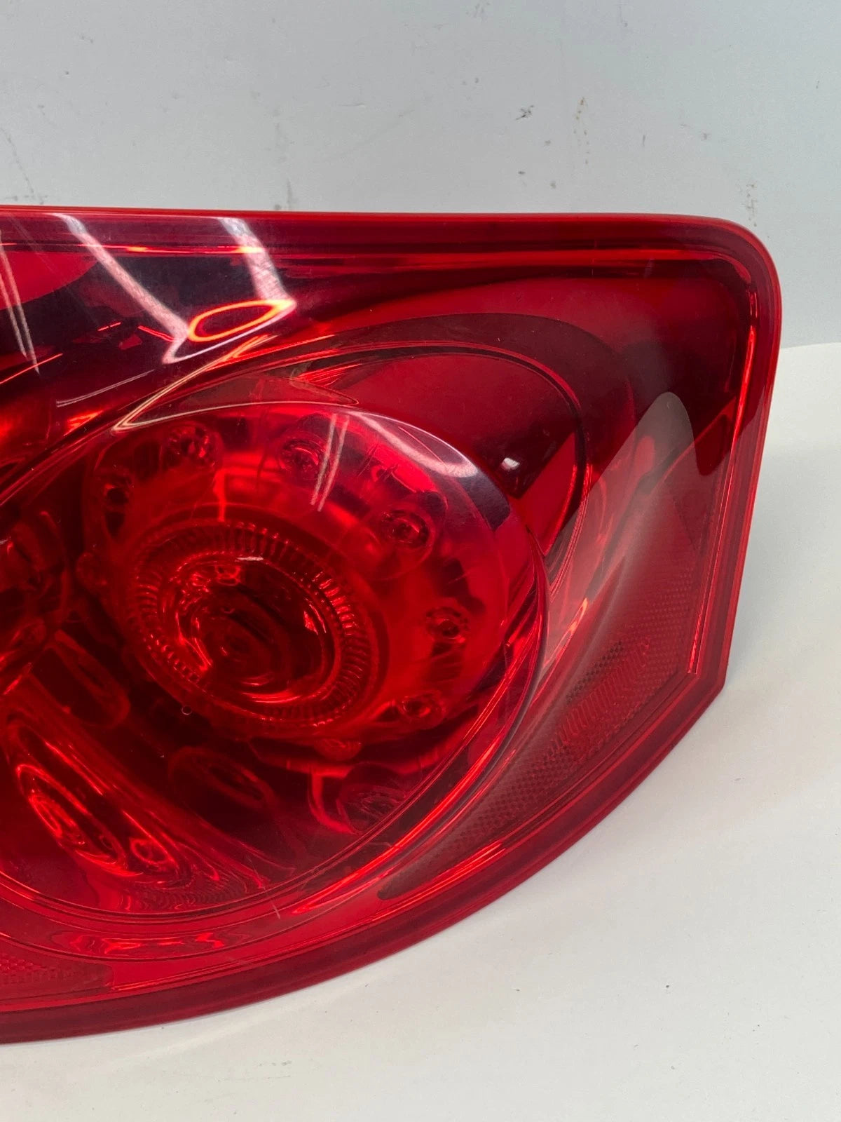 2009-2013 Infiniti G37 07 08 G35 SEDAN Rear Right Outer Tail Light Taillight OEM