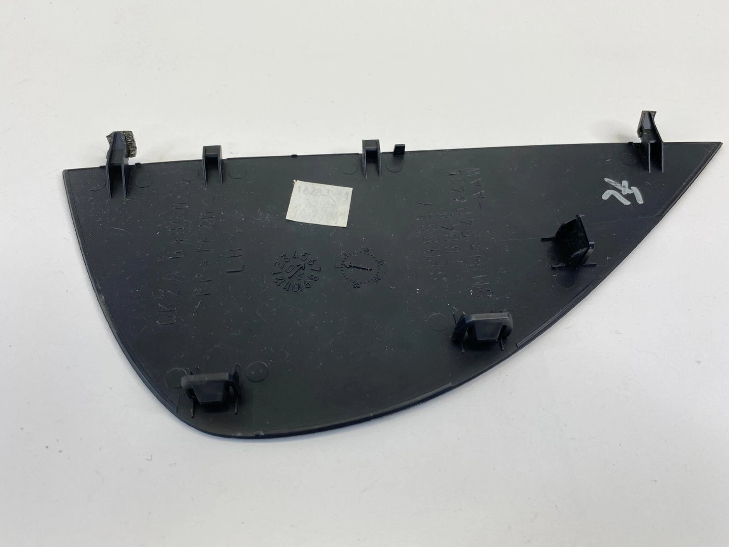 2003-2008 MAZDA 6 MAZDA6 LEFT DRIVER SIDE DASH END CAP COVER TRIM GK2A-64960