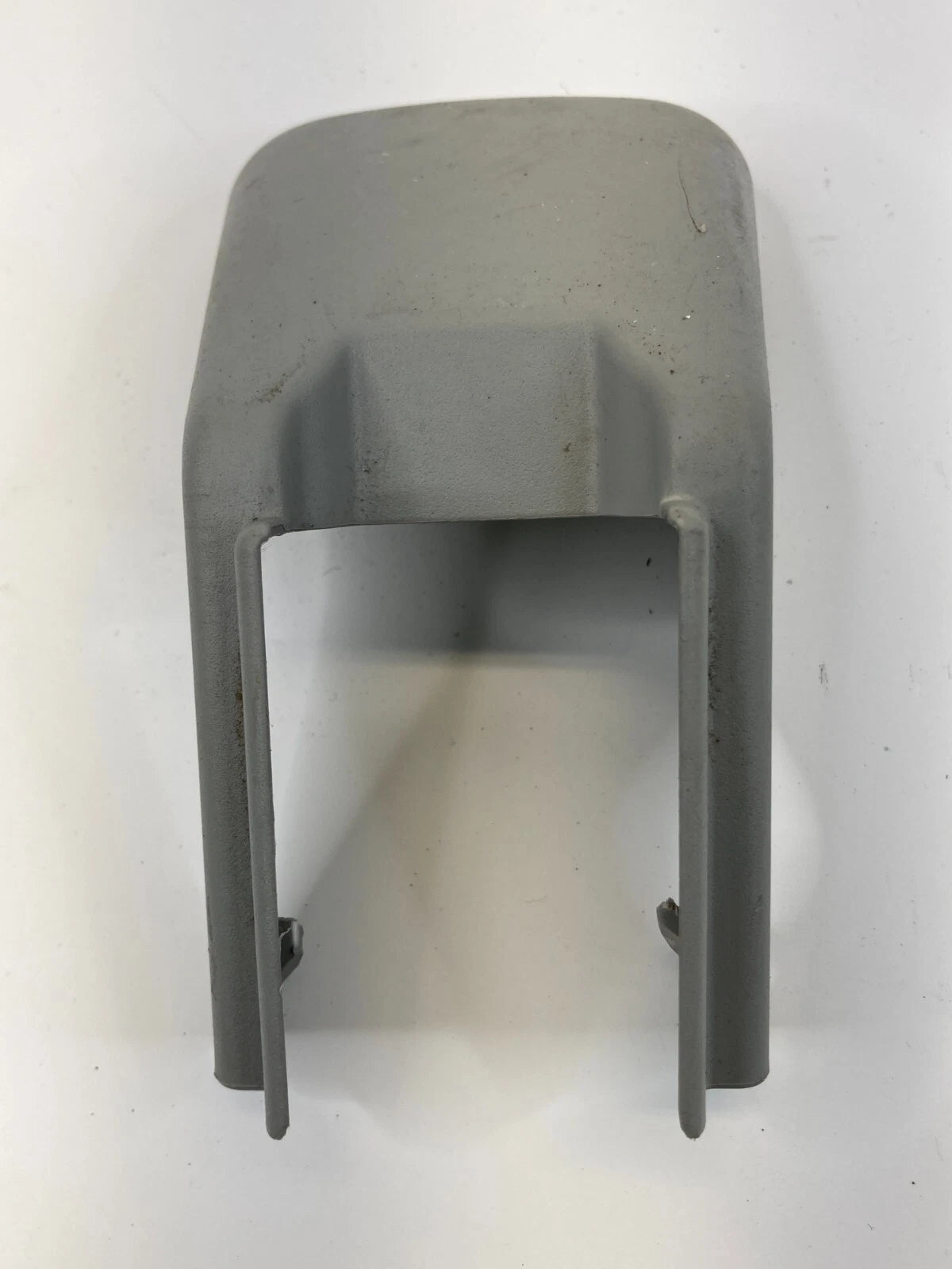 06-08 LEXUS RX400H REAR RIGHT SEAT TRACK OUTER COVER TRIM CAP 72152-48070 OEM