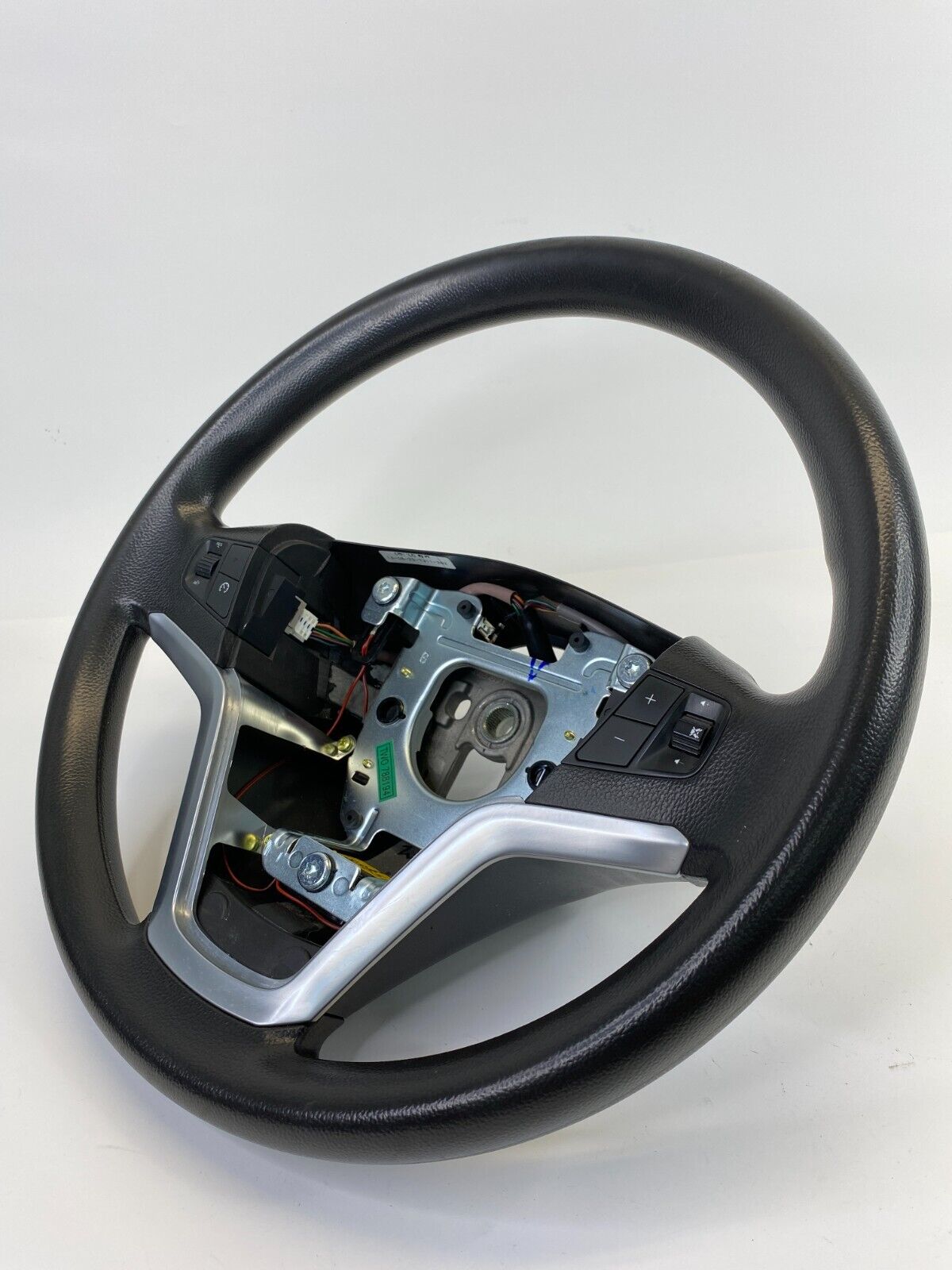 2012-2015 Chevrolet Captiva Sport Steering Wheel W/ Cruise Controls OEM