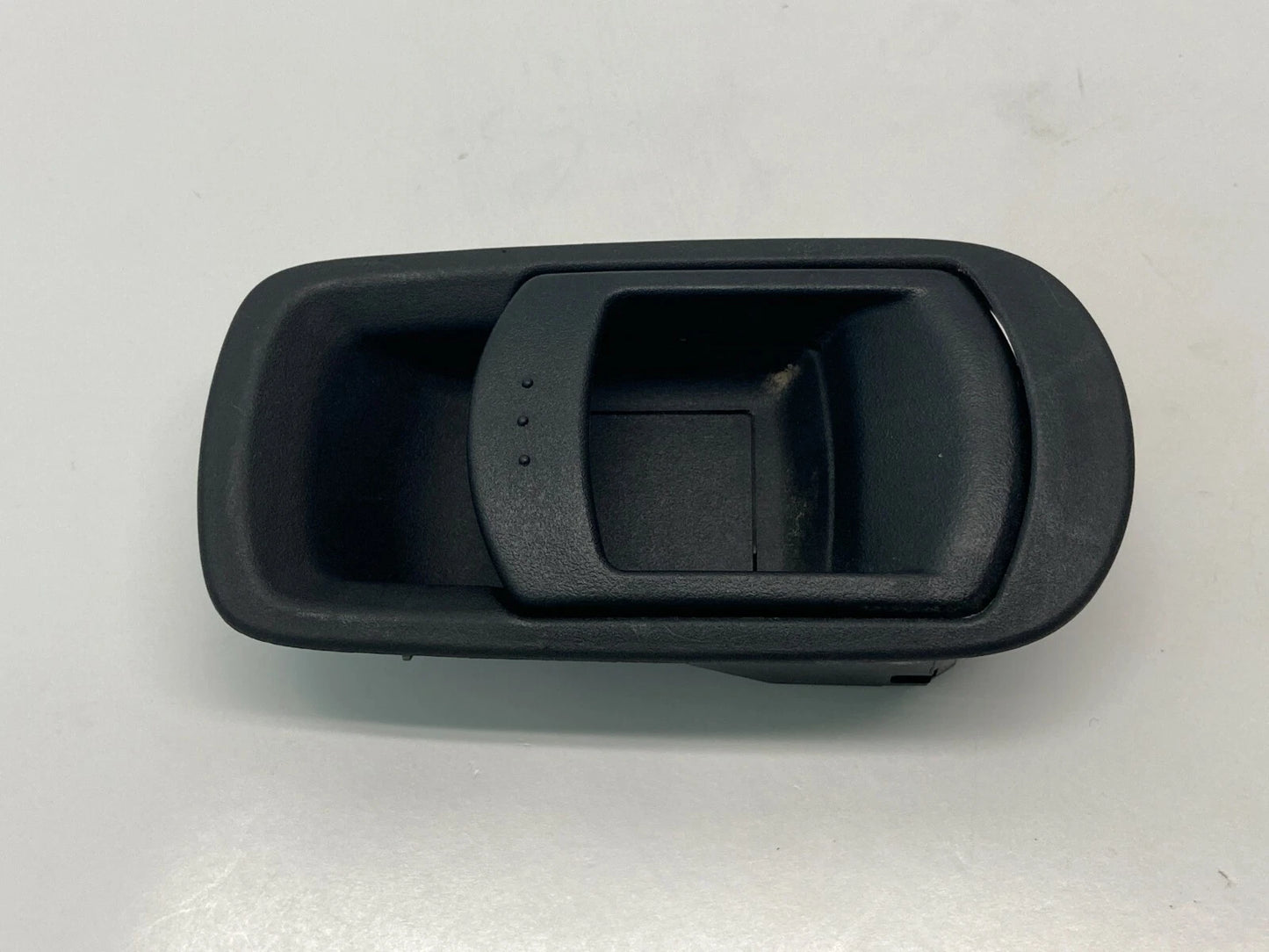 2007-2012 MAZDA CX-7 REAR RIGHT SIDE SEAT FOLD DOWN RELEASE HANDLE EG2157X5X OEM