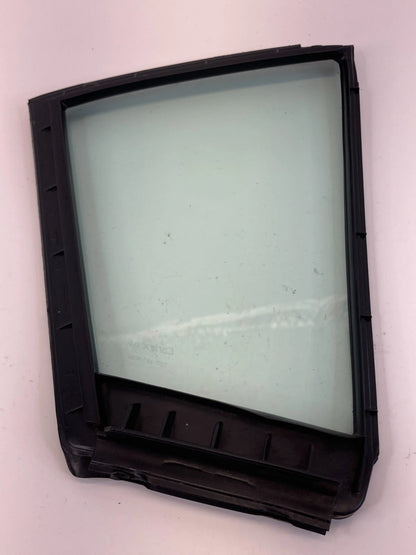 07-12 Nissan Altima Sedan Rear Left Door Vent Quarter Window Glass 82273-JA000