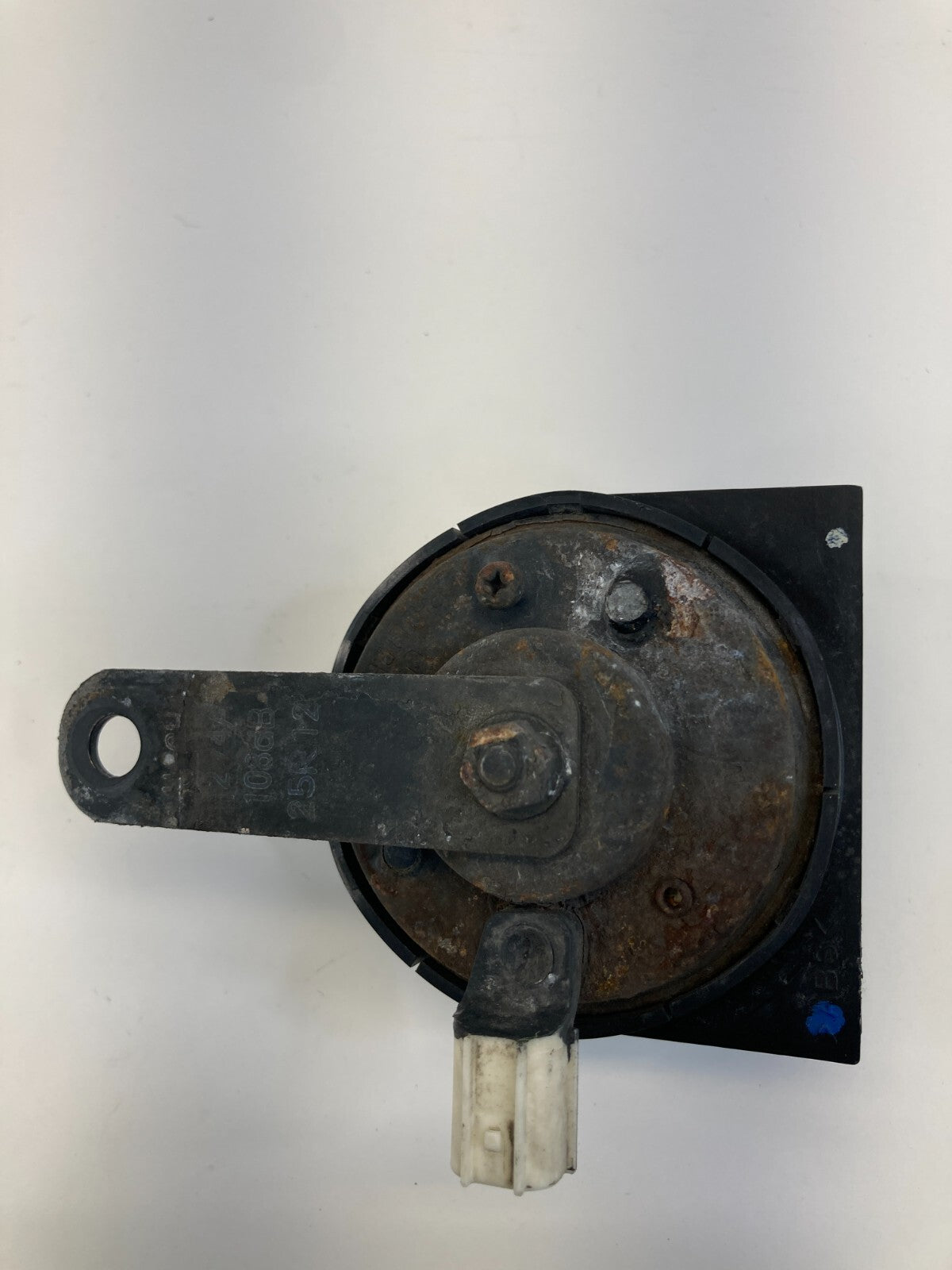 2011 2012 Honda Accord SEDAN High Tone Note Pitch Signal Horn E356943 OEM