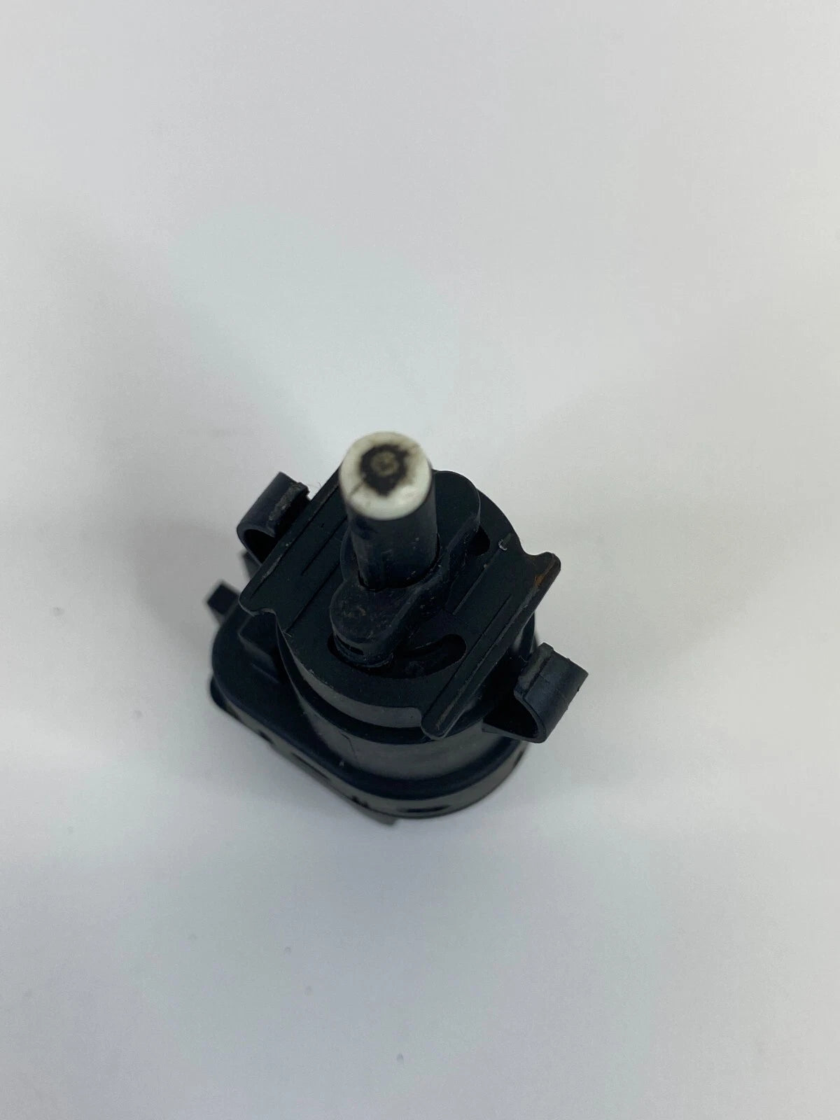 2011-2019 FORD FIESTA BRAKE PEDAL SENSOR STOP LIGHT SWITCH UNIT OEM 3M5T13480AC