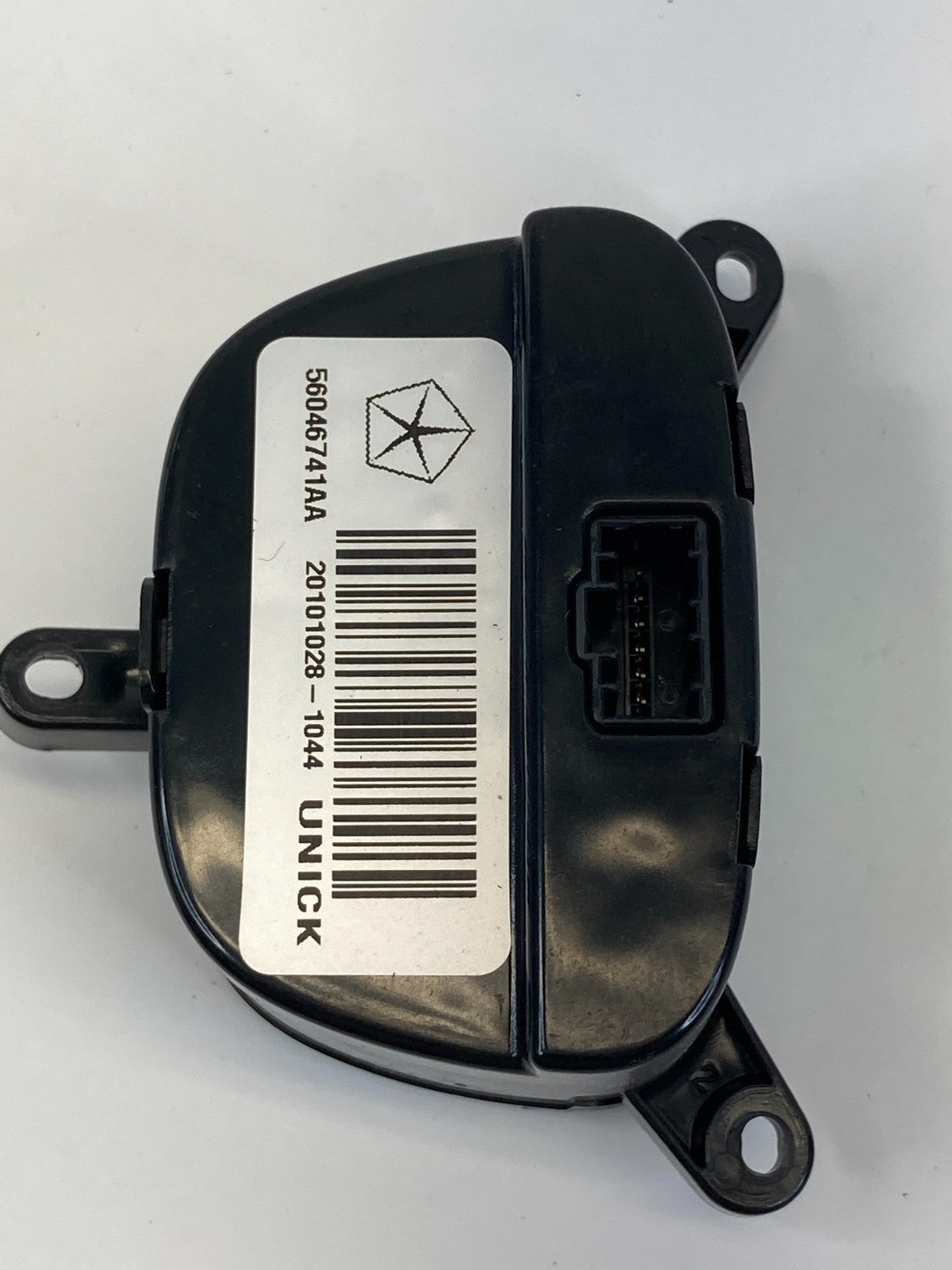 11-16 Chrysler Town & Country Center Dash Mount Analog Clock 56046741AA OEM