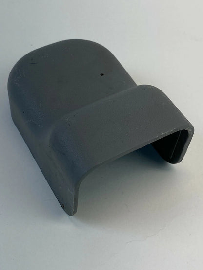 07 08 HYUNDAI ELANTRA SEDAN FRONT SEAT TRACK CAP COVER TRIM PANEL 88567-3K000