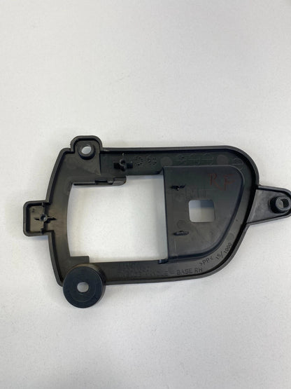 2007-2013 MITSUBISHI OUTLANDER FRONT RIGHT INTERIOR DOOR HANDLE BEZEL SPC01650