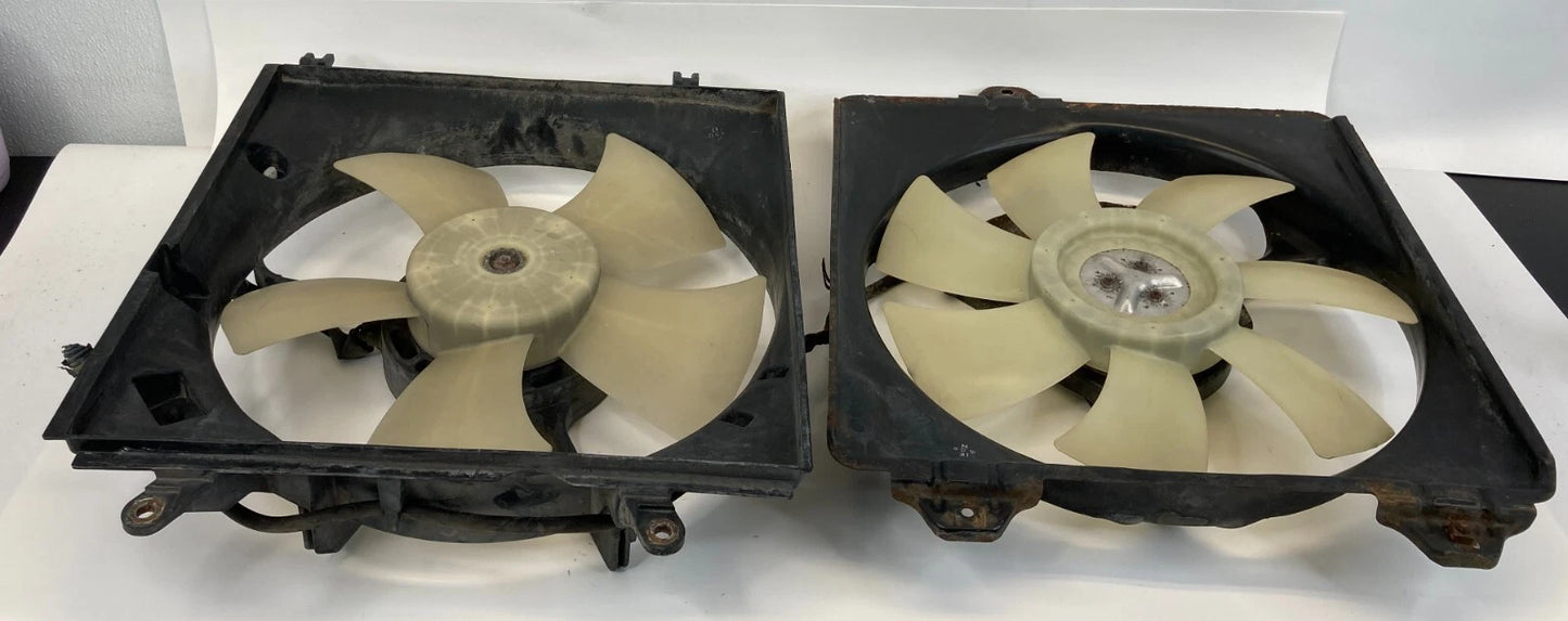 01 02 03 04 05 TOYOTA RAV4 2.0L L4 RADIATOR COOLING FAN MOTOR W/ SHROUD OEM