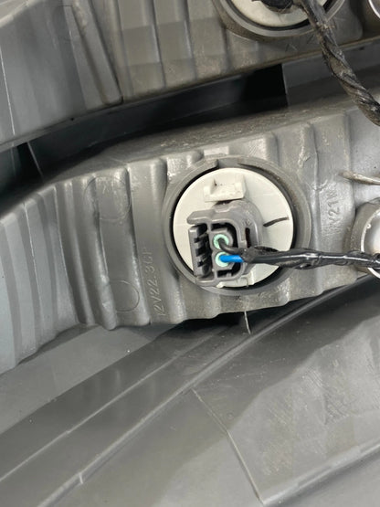 2010 2011 HONDA ACCORD CROSSTOUR REAR LEFT DRIVER TAIL LIGHT LAMP ASSY OEM