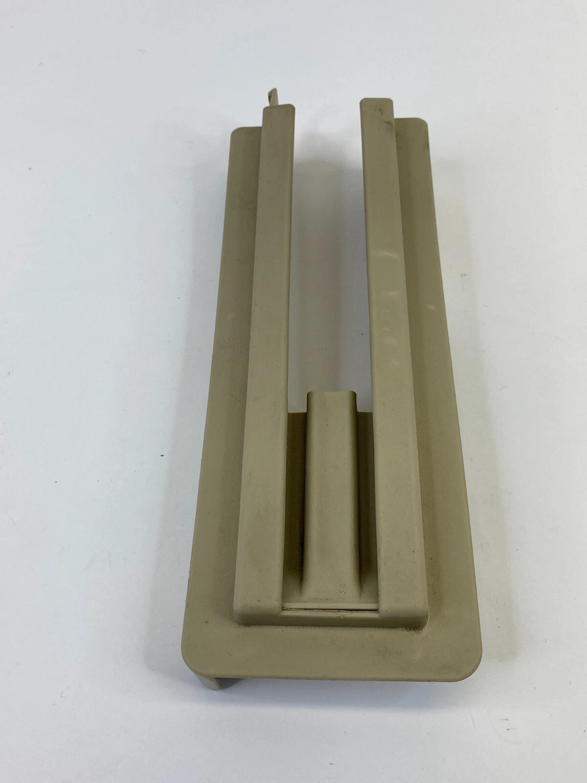 03-07 INFINITI G35 COUPE FRONT LEFT SEAT OUTER SEAT TRACK TRIM COVER CAP OEM