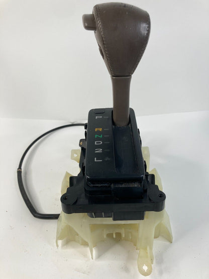 1997-2001 Lexus ES300 Automatic Transmission Gear Shifter Shift Lever Selector