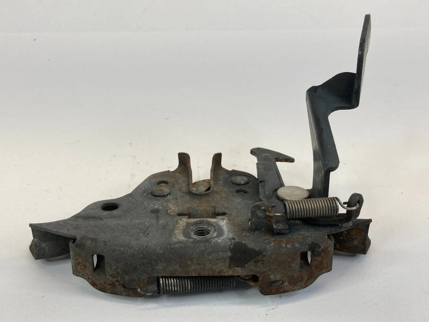2003-2007 INFINITI G35 COUPE FRONT HOOD LOCK LATCH RELEASE ACTUATOR OEM