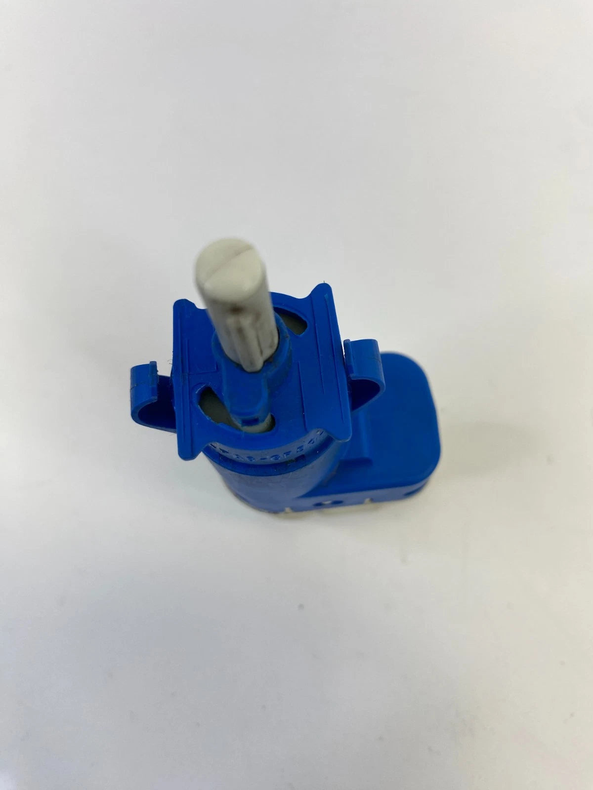 2011-2018 Volvo S60 Brake Pedal Stop Light Control Switch 3M5T-9C872-AC OEM