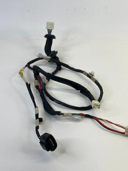 1997-2001 LEXUS ES300 REAR RIGHT SIDE DOOR WIRE WIRING HARNESS 82153-33070 OEM
