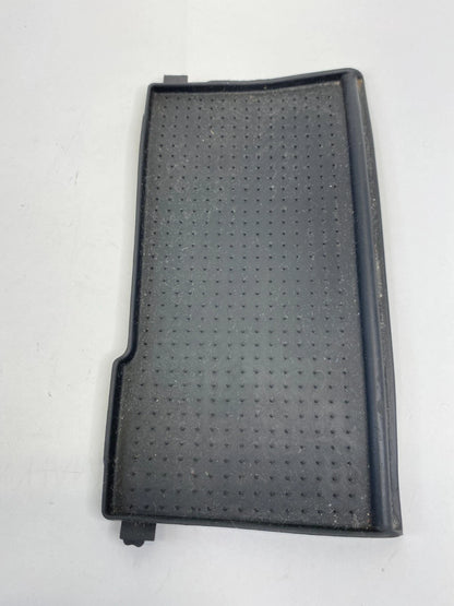07-09 CHEVROLET EQUINOX FRONT DASH LOWER STORAGE COMPARTMENT RUBBER MAT 22675342
