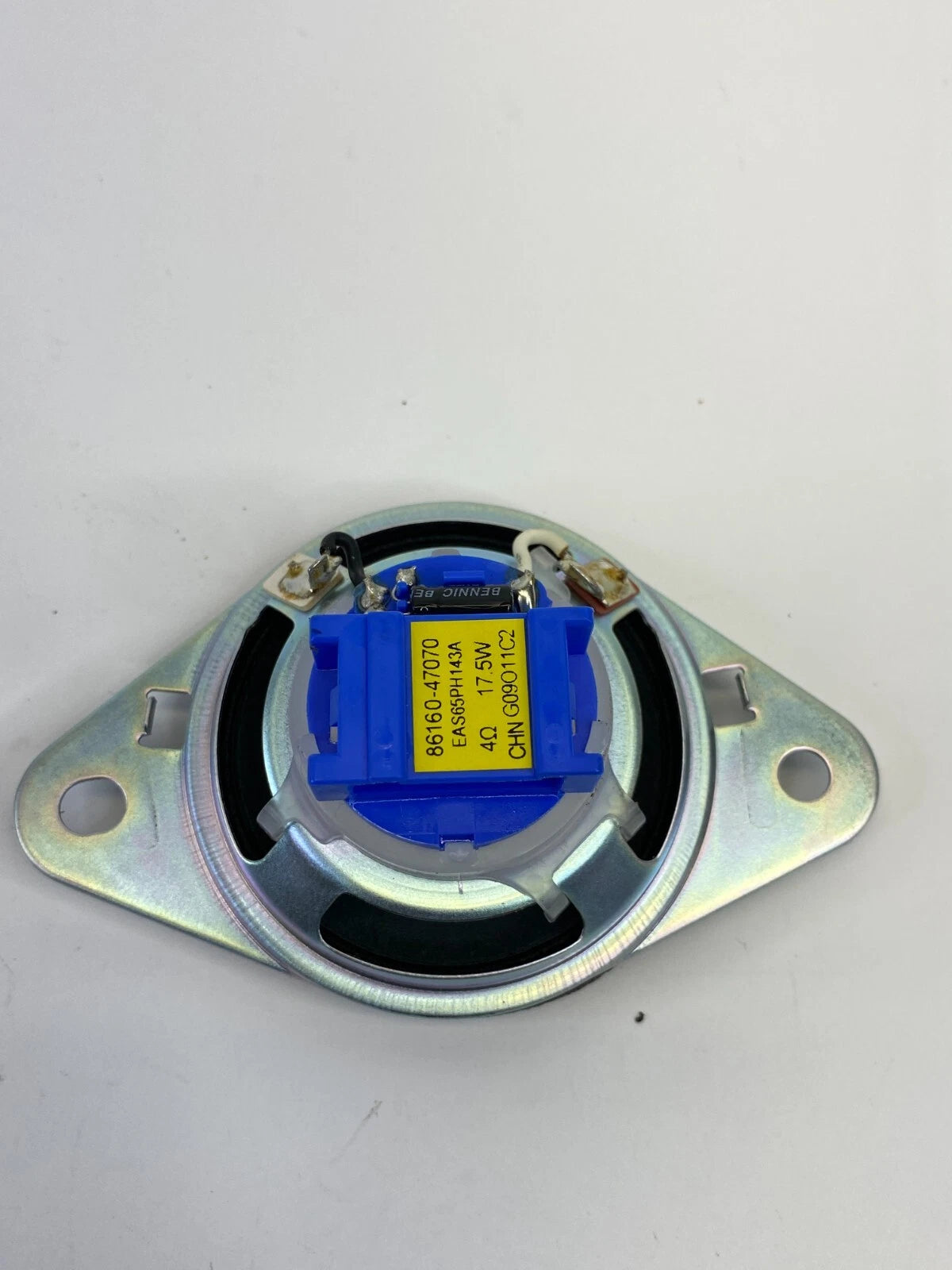 2010-2015 TOYOTA PRIUS FRONT DASH SOUND SYSTEM AUDIO TWEETER SPEAKER 86160-47070