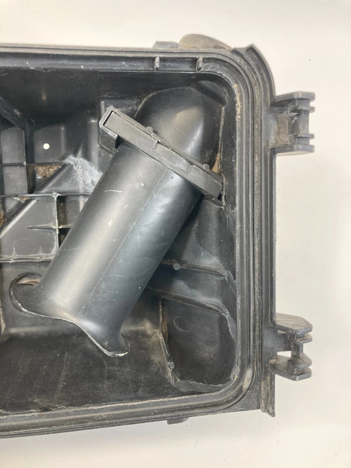 2007-2009 TOYOTA CAMRY 2.4L ENGINE AIR CLEANER INTAKE FILTER BOX HOUSING OEM