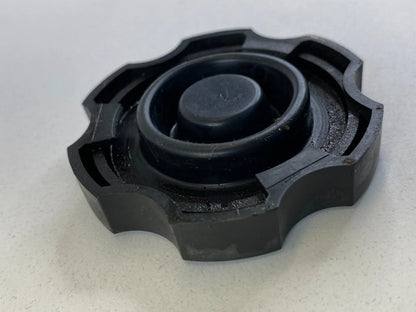 2005-2010 PONTIAC G6 BRAKE FLUID MASTER CYLINDER RESERVOIR CAP COVER LID OEM