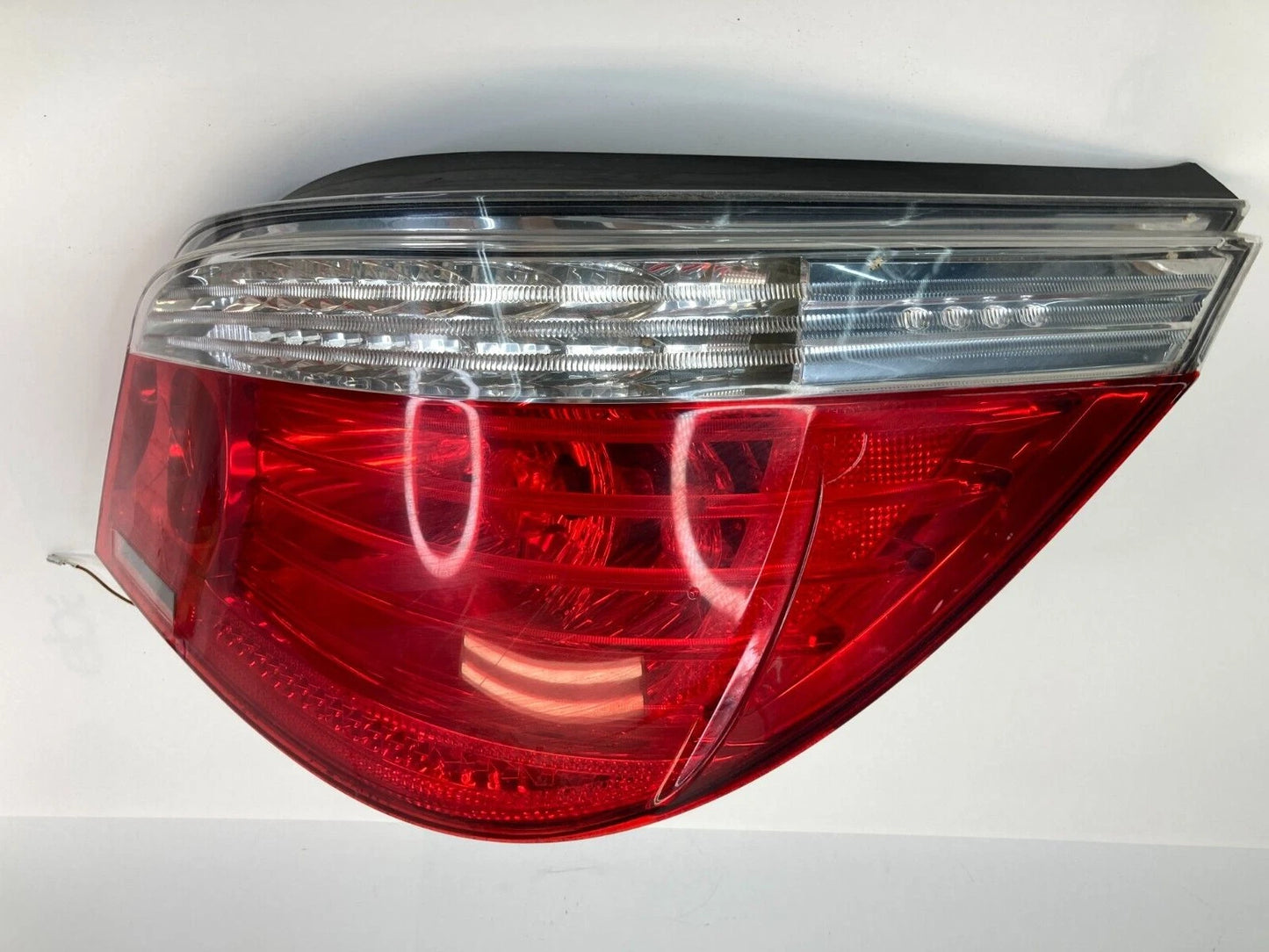 2008-2010 BMW 550i 528I 535I XDRIVE M5 REAR RIGHT SIDE TAILLIGHT TAIL LAMP ASSY